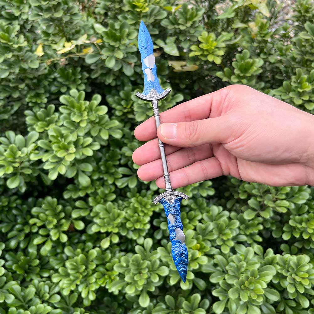 Gargoyle’s Black Blades