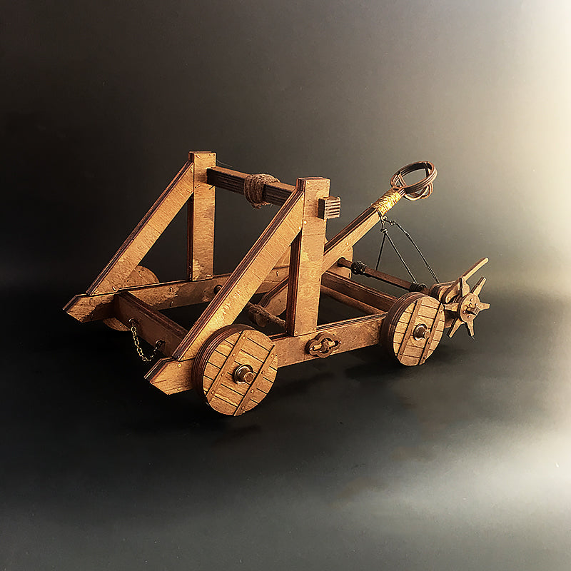 AM012 Single Arm Catapult Stone Throwing Machine Trebuchet