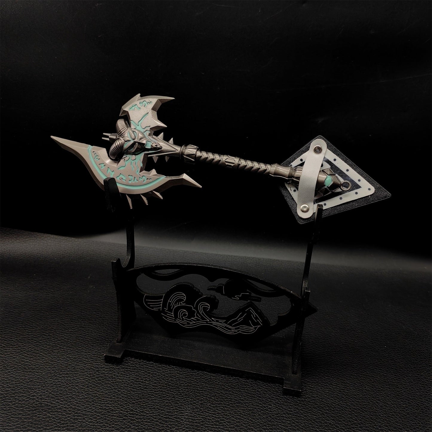 Classical Game Weapons Shadowmourne Axe The Unbreakable Will Blade Thunderfury Blessed Blade of the Windseeker Ashbringer 4 in 1 Pack