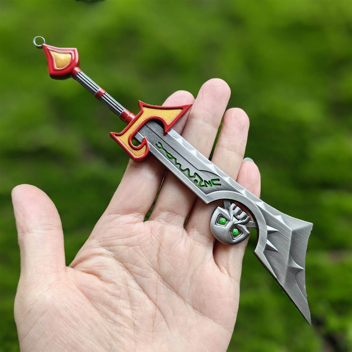 Classical Game Weapons Shadowmourne Axe The Unbreakable Will Blade Thunderfury Blessed Blade of the Windseeker Ashbringer 4 in 1 Pack