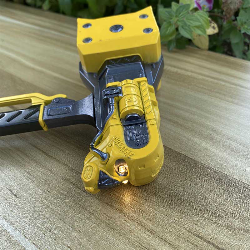 Caustic Heirloom Luminous Metal Hammer Model 30cm