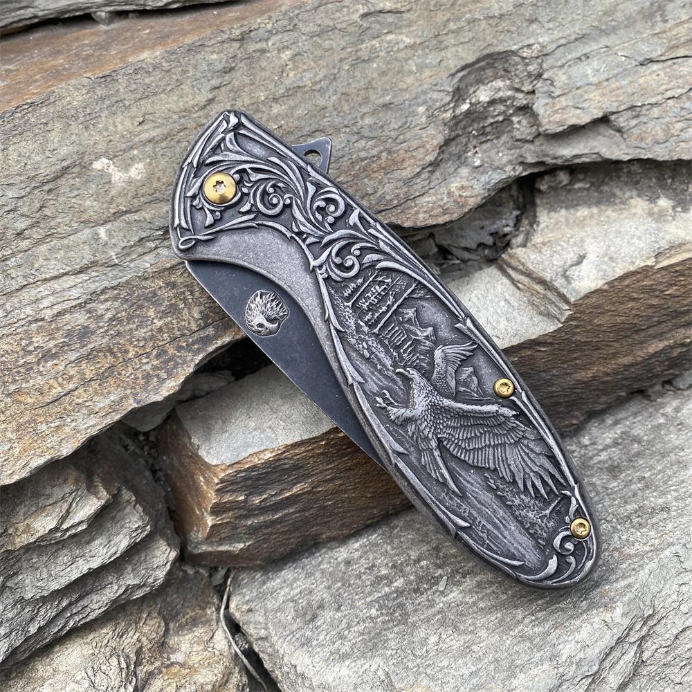 3D Sculpture Eagle Relief Folding Knife