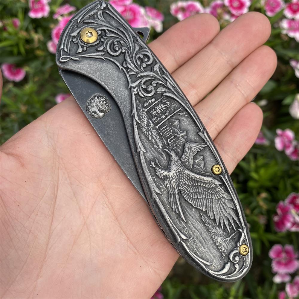 3D Sculpture Eagle Relief Folding Knife