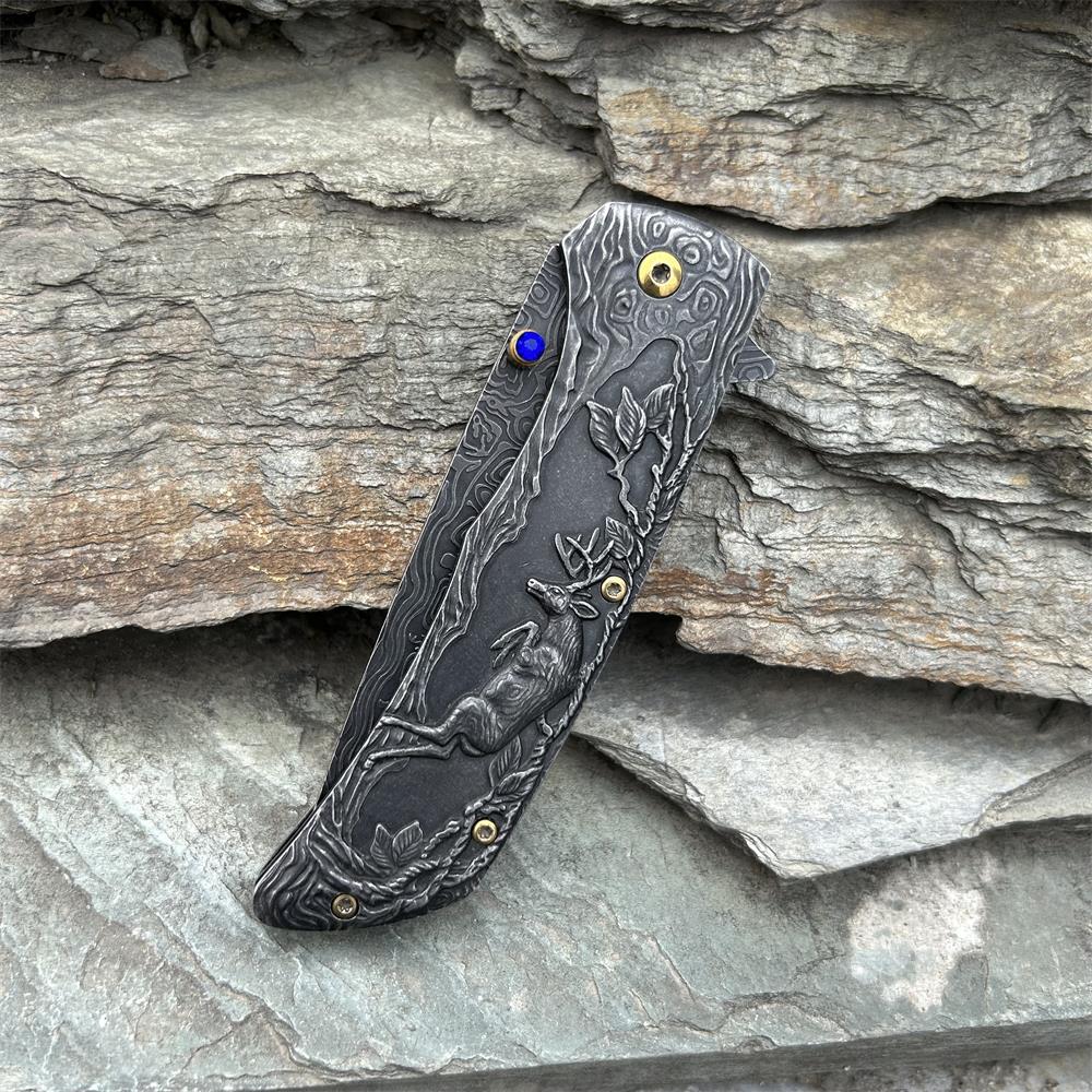 3D Sculpture Reindeer Folding Knife