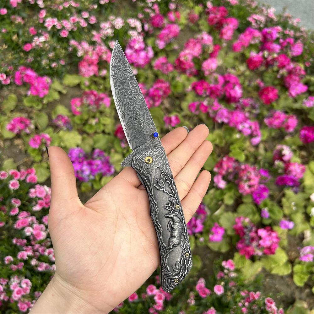3D Sculpture Reindeer Folding Knife
