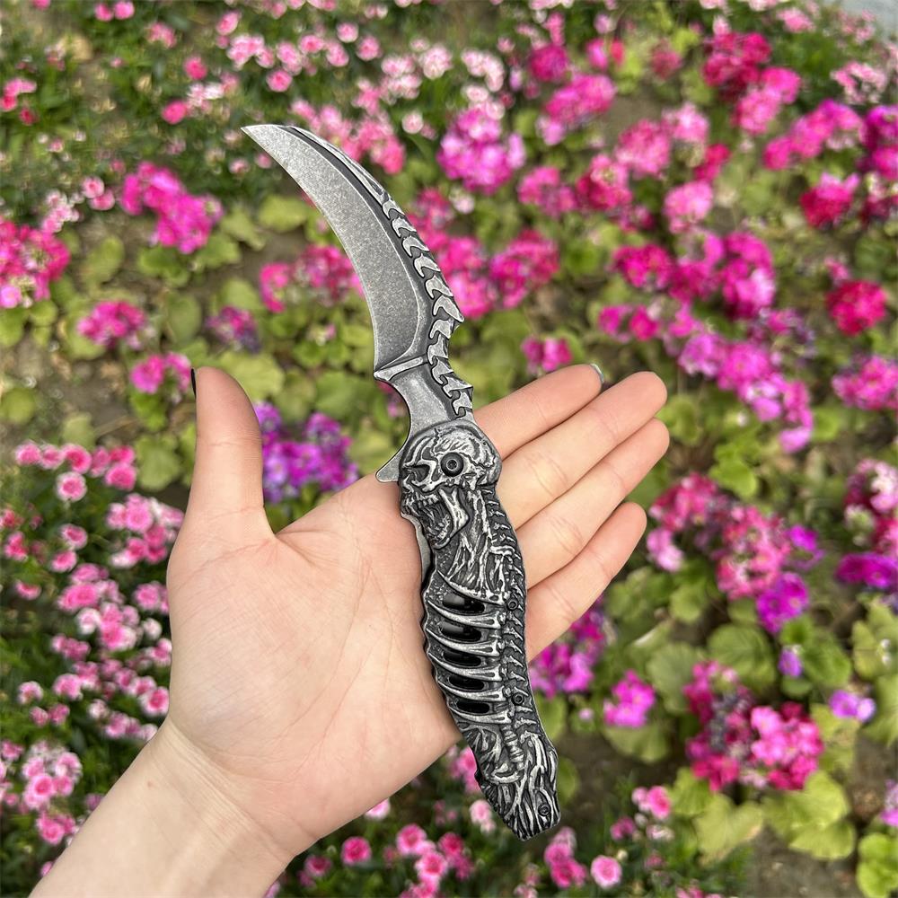 Cool Skull Folding Knife Tool
