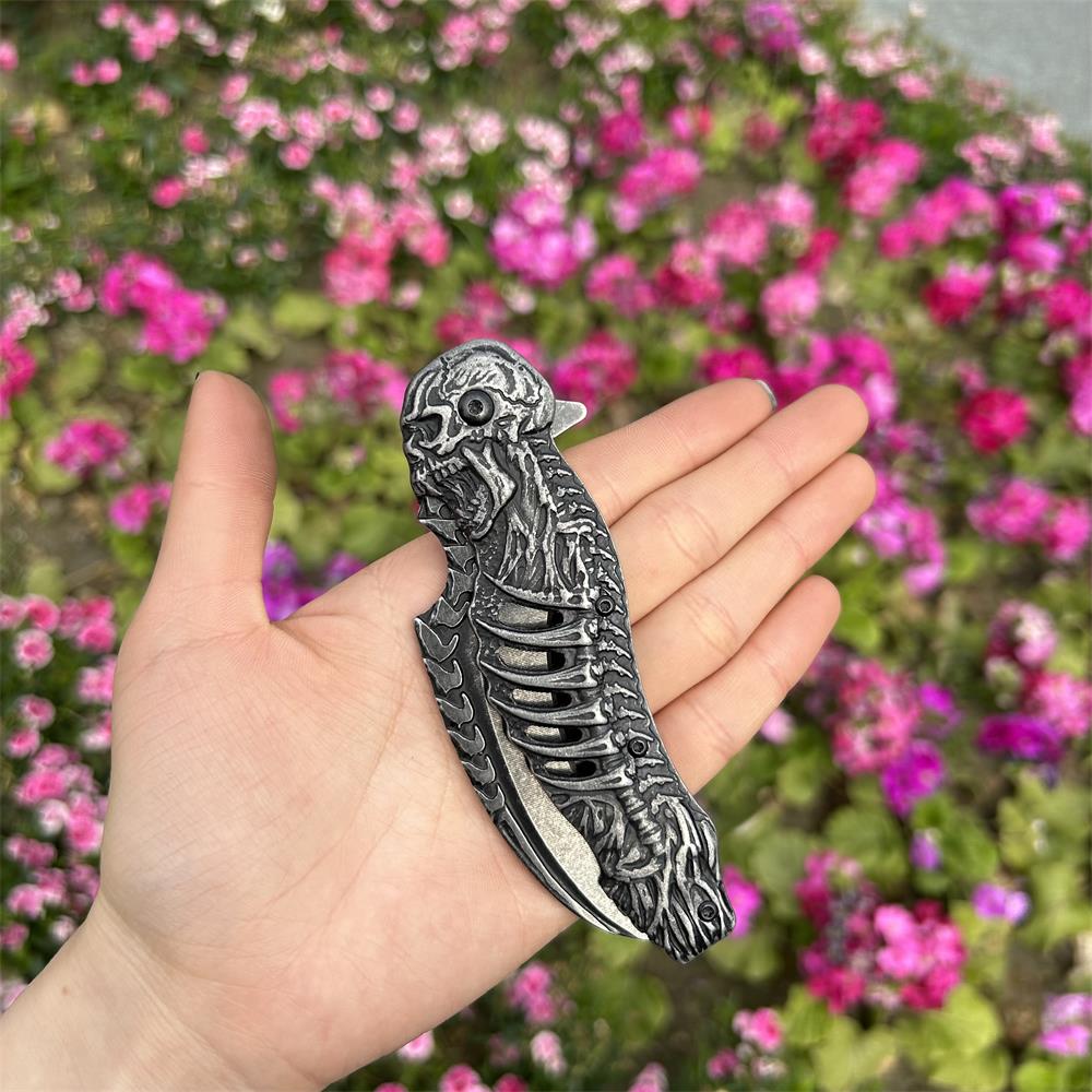 Cool Skull Folding Knife Tool