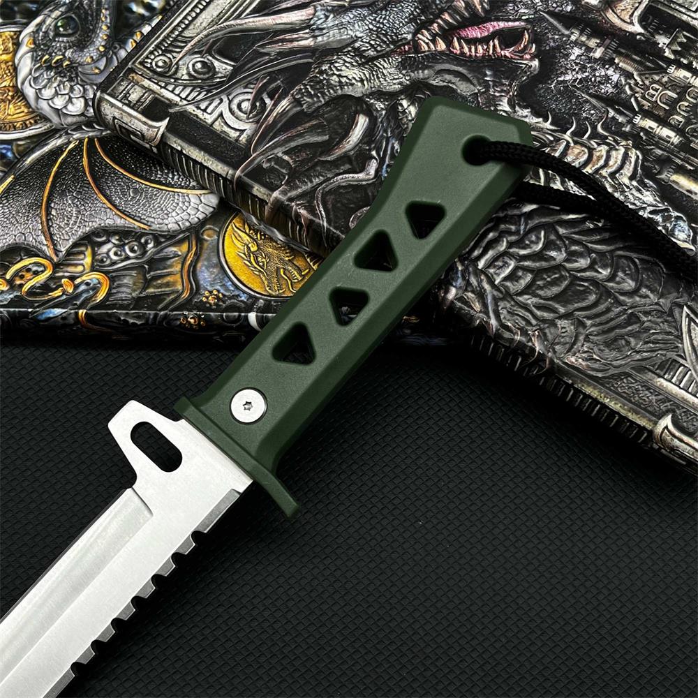 Xenohunter Knife IRL Steel Version With Sharp Blade