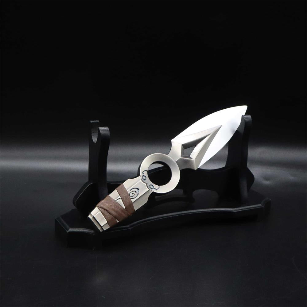 Jett Kunai Metal Jett Throwing Knife Life Size Blunt Blade Replica