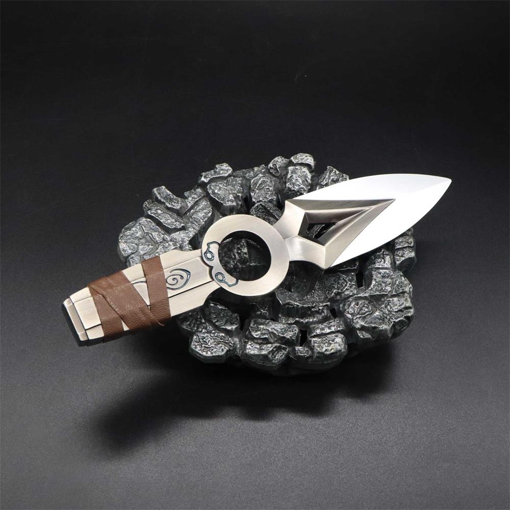 Jett Kunai Metal Jett Throwing Knife Life Size Blunt Blade Replica