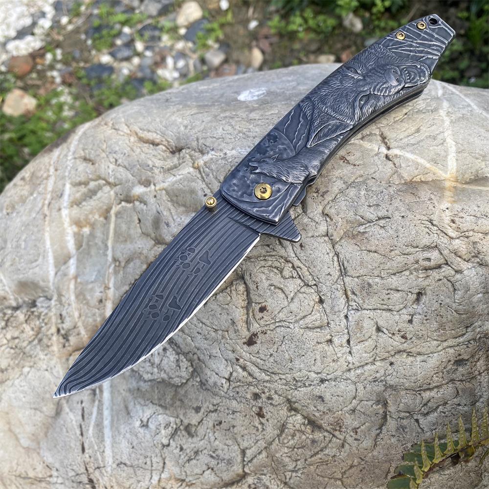 Wolf Head Relief Folding Knife
