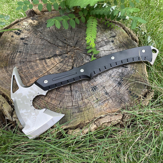 The Ultimate 1:1 Leon Kennedy Tactical Axe Metal Replica: A Must-Have for Resident Evil Fans