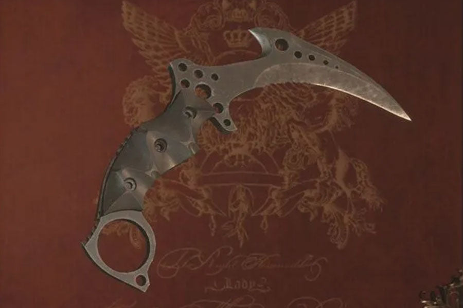 Introducing the Resident Evil 8 Karambit Replica Project
