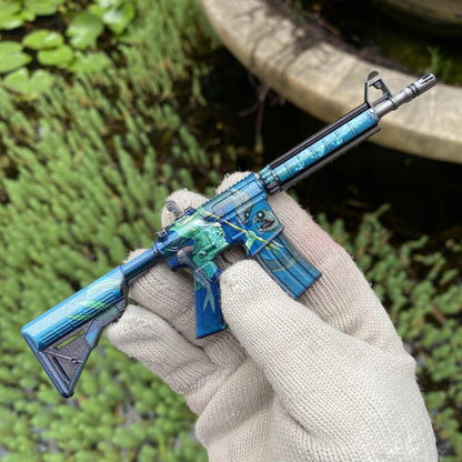 Metal Tiny CS M4A4 Poseidon Gun Miniature For Collection
