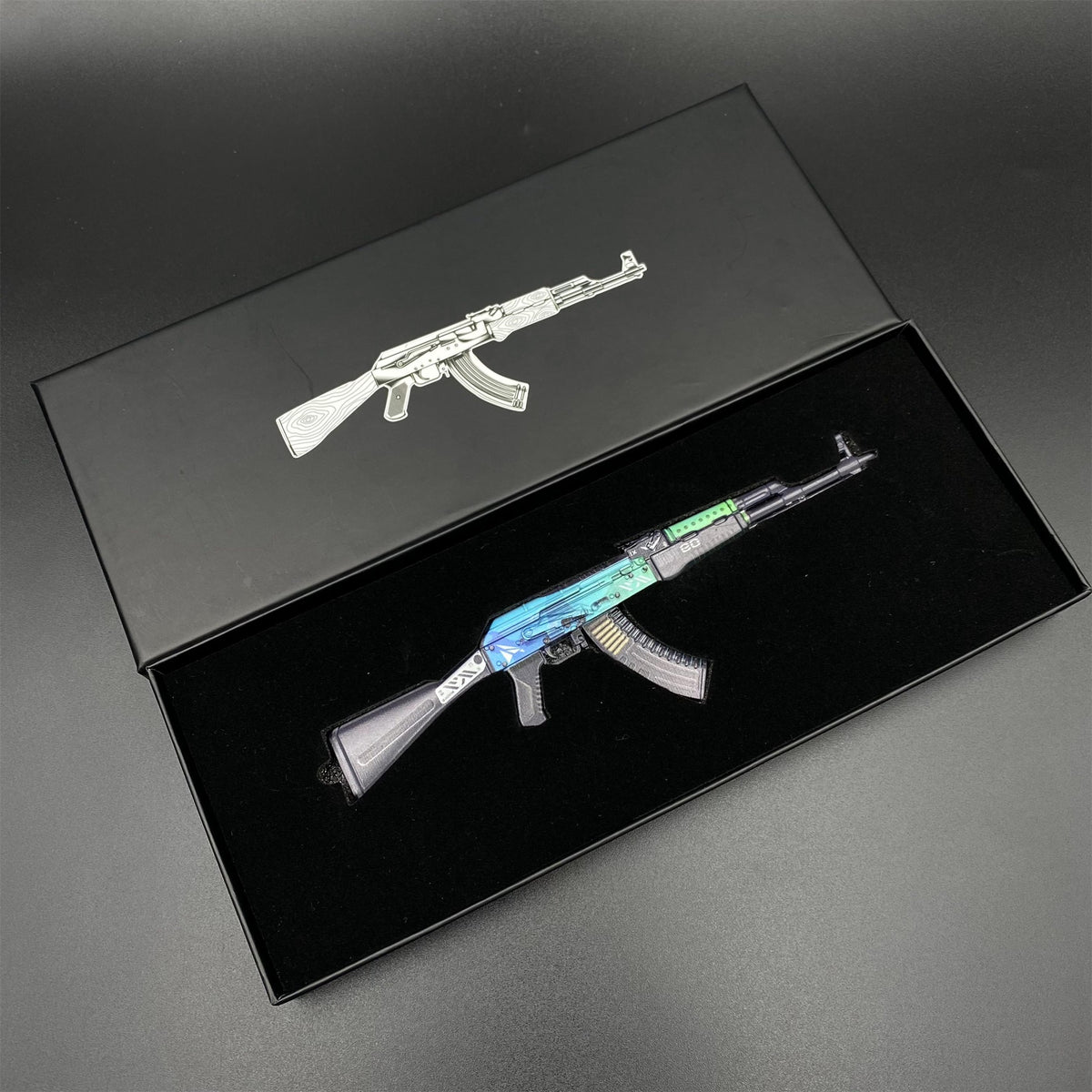 Tiny CS2 AK47 Ice Coaled Gun Miniature Metal Replica For Display