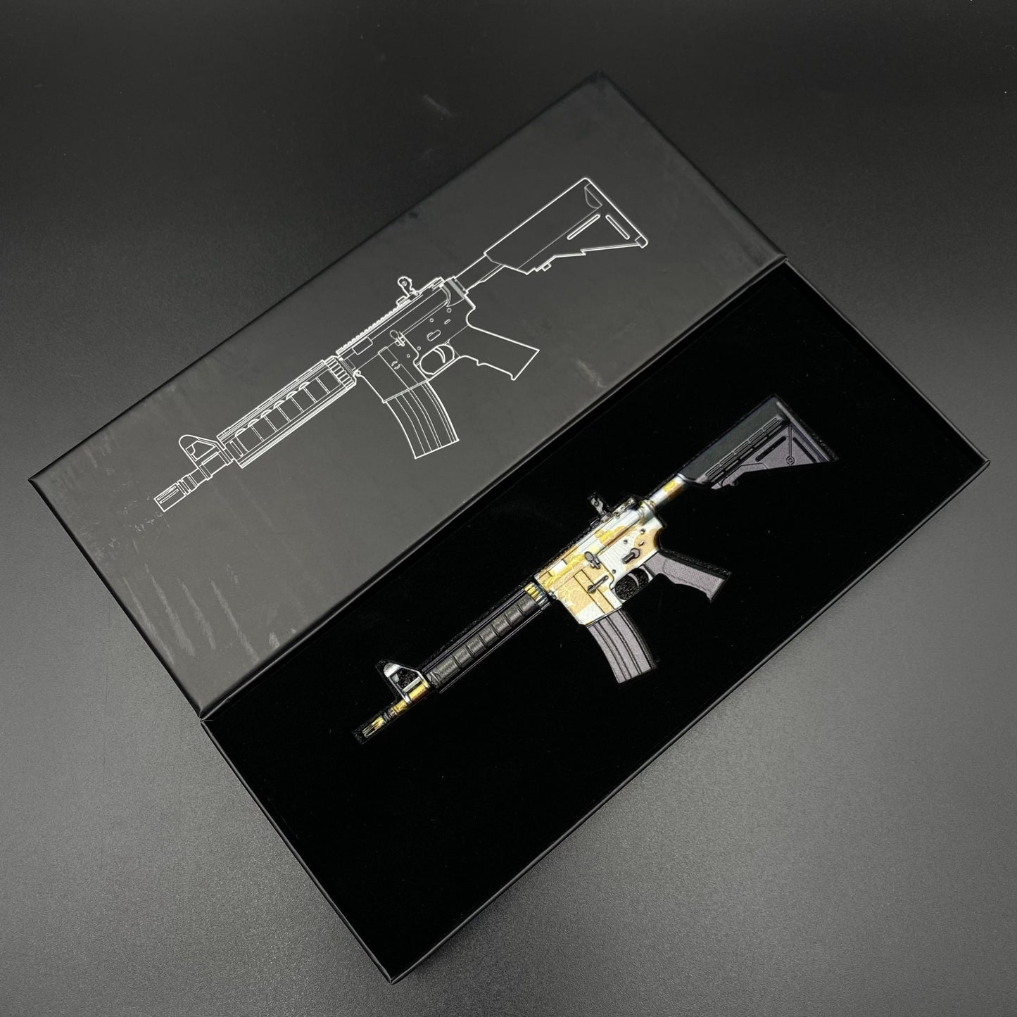 Hot Skin CS M4A4 Daybreak Gun Miniature Collection