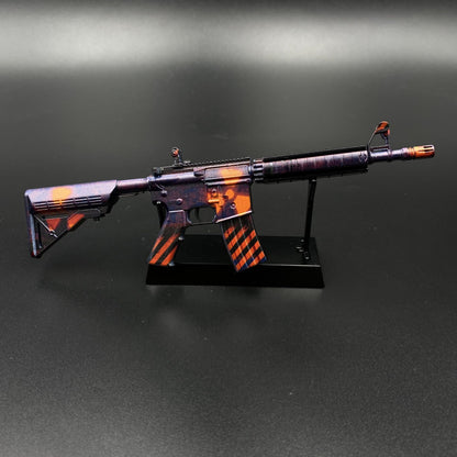 Metal Tiny CS M4A4 Radiation Hazard Gun Miniature For Collection