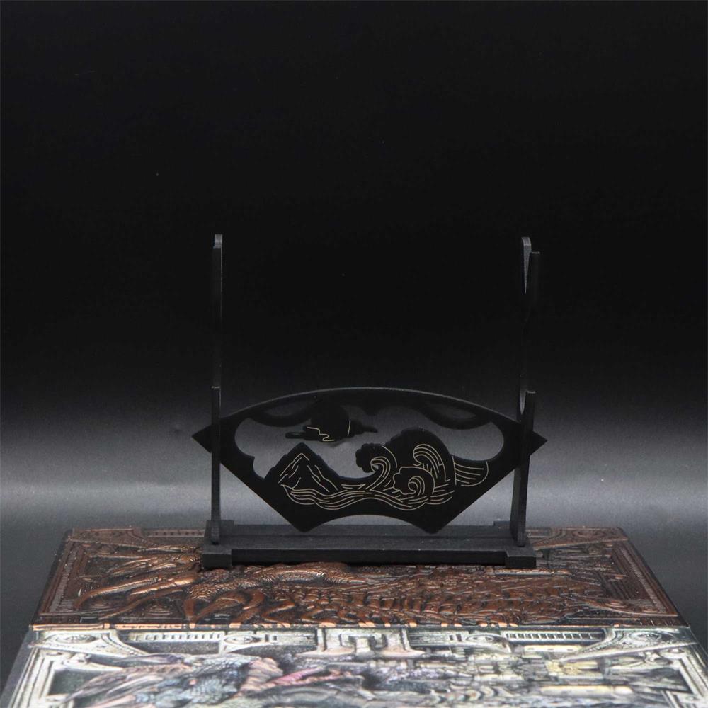 2-Layer Wooden Landscape Pattern Weapon Display Holder