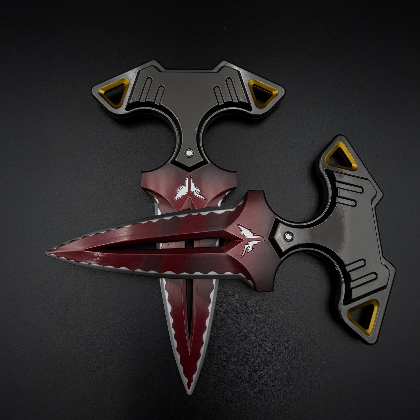 Rogue Dagger Knife, 1:1 Scale Replica of Skin Replica Cosplay Prop Set Unsharpened Game Prop Collectible