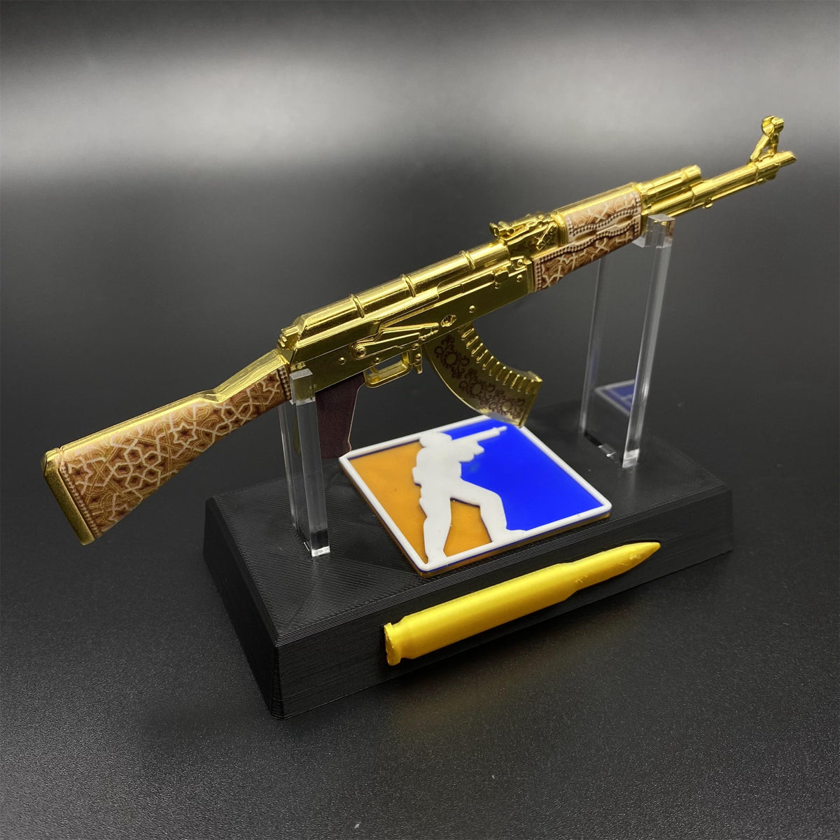 Mini AK-47 Gold Arabesque Metal Model CS2 Game Skin Collectible