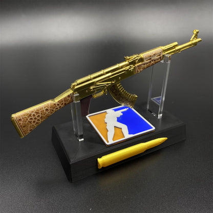 Mini AK-47 Gold Arabesque Metal Model CS2 Game Skin Collectible