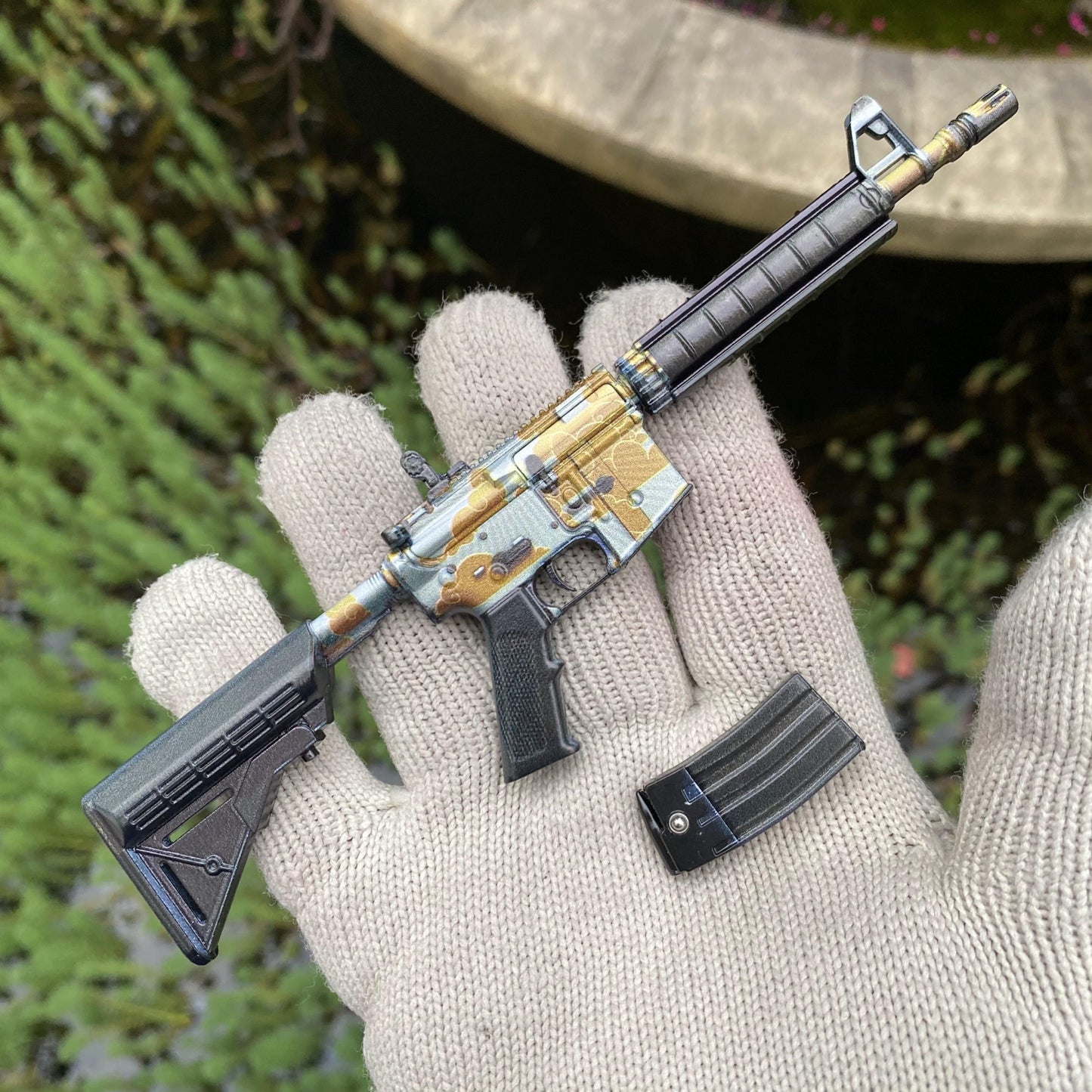 Hot Skin CS M4A4 Daybreak Gun Miniature Collection