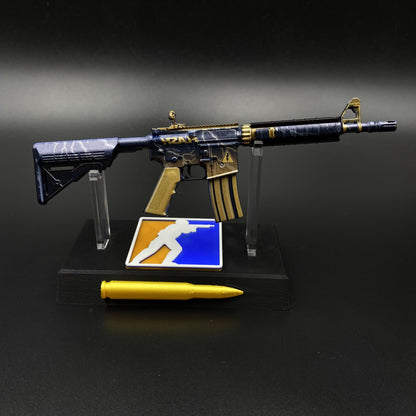 Metal Tiny CS M4A4 Sheet Lightning Gun Miniature For Collection