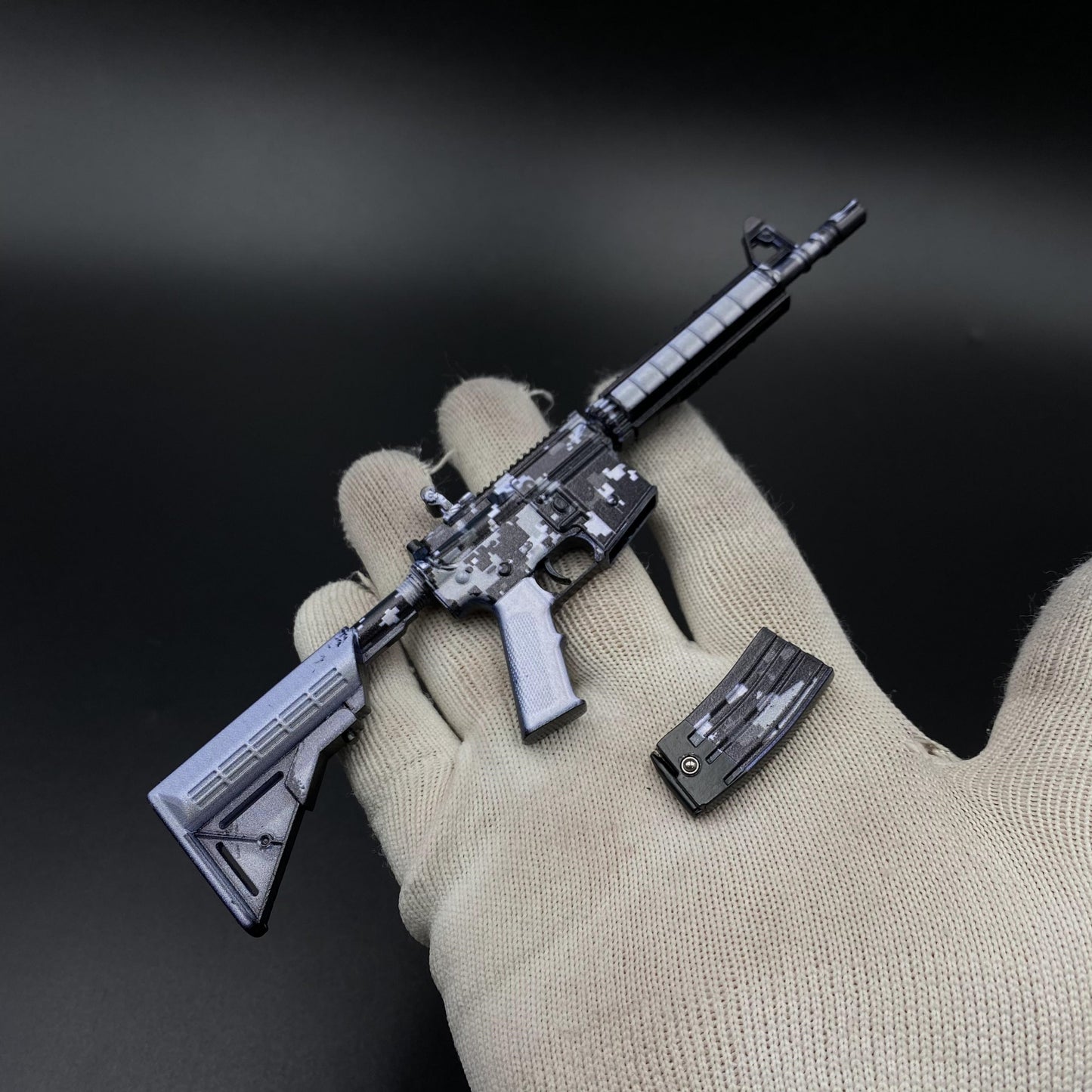 Metal Tiny CS M4A4 Urban DDPAT Gun Miniature For Collection