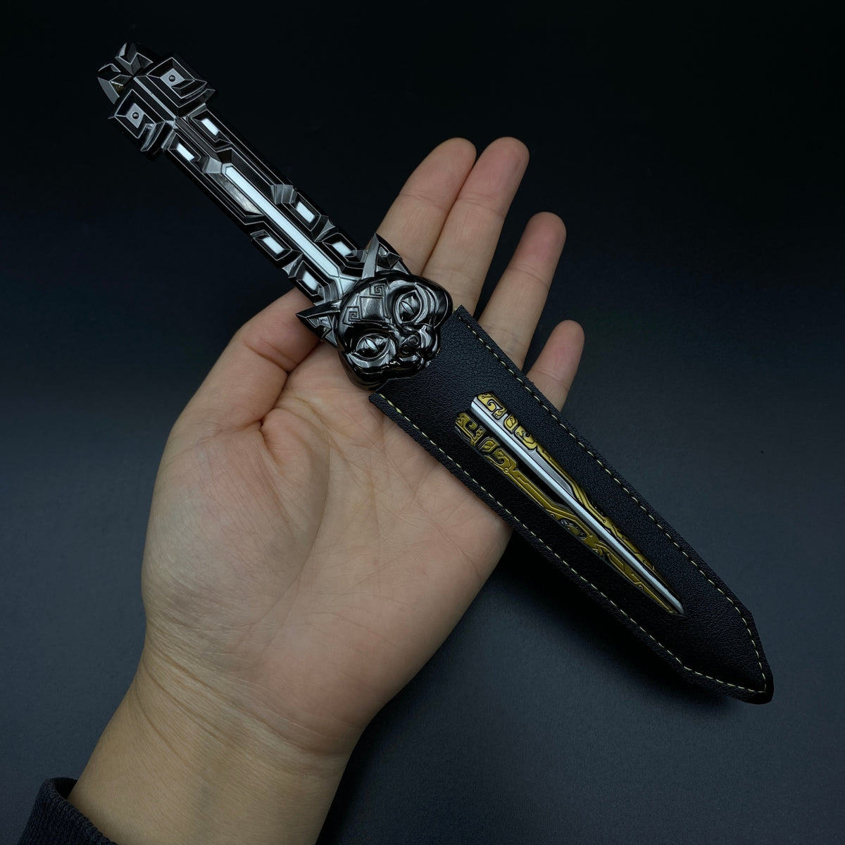 Delta Force Hackclaw Alloy Dagger Replica Game Prop Collectible