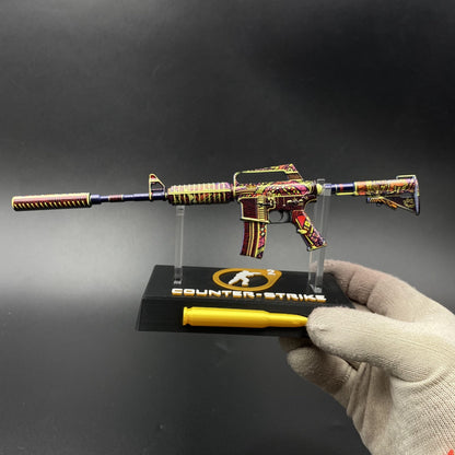 M4A1-S Chantico’s Fire Mini Metal Replica Gun for Collectible