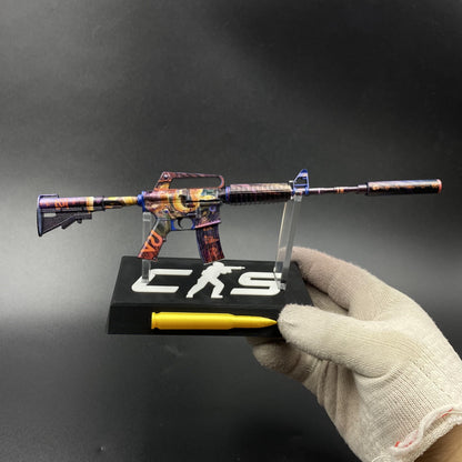 Hot Skin CS M4A1-S Welcome to the Jungle Gun Miniature Collection