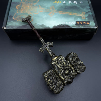 Soul Game Giant-Crusher  - Collectible Statue for Game Fans