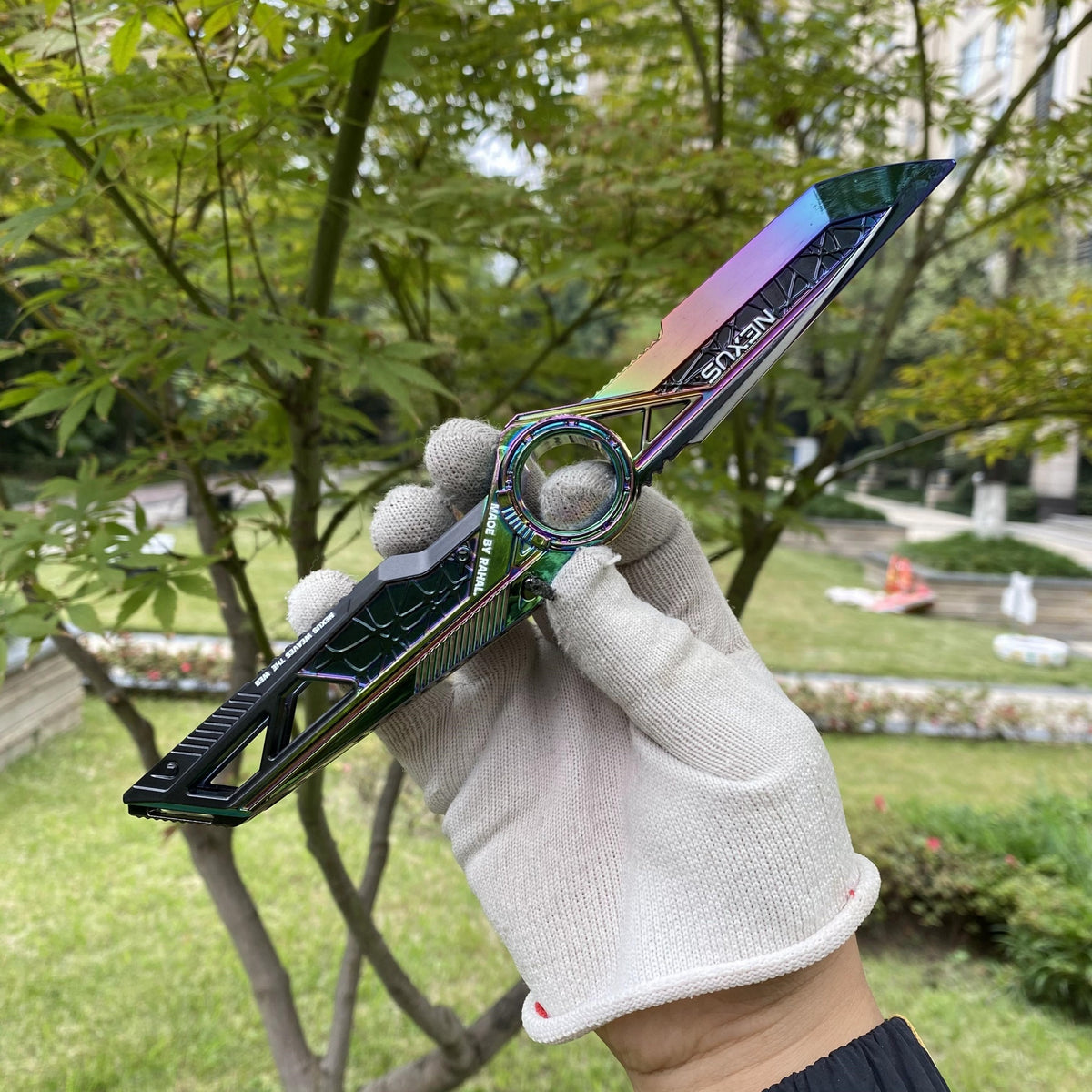 Delta Force Game Reshape Blade Weapon Replica - Game Collectible Decorative Ornament