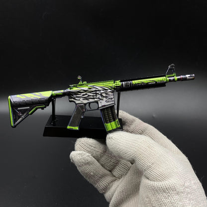 CS M4A4 Full Throttle Mini Metal Replica For Collection