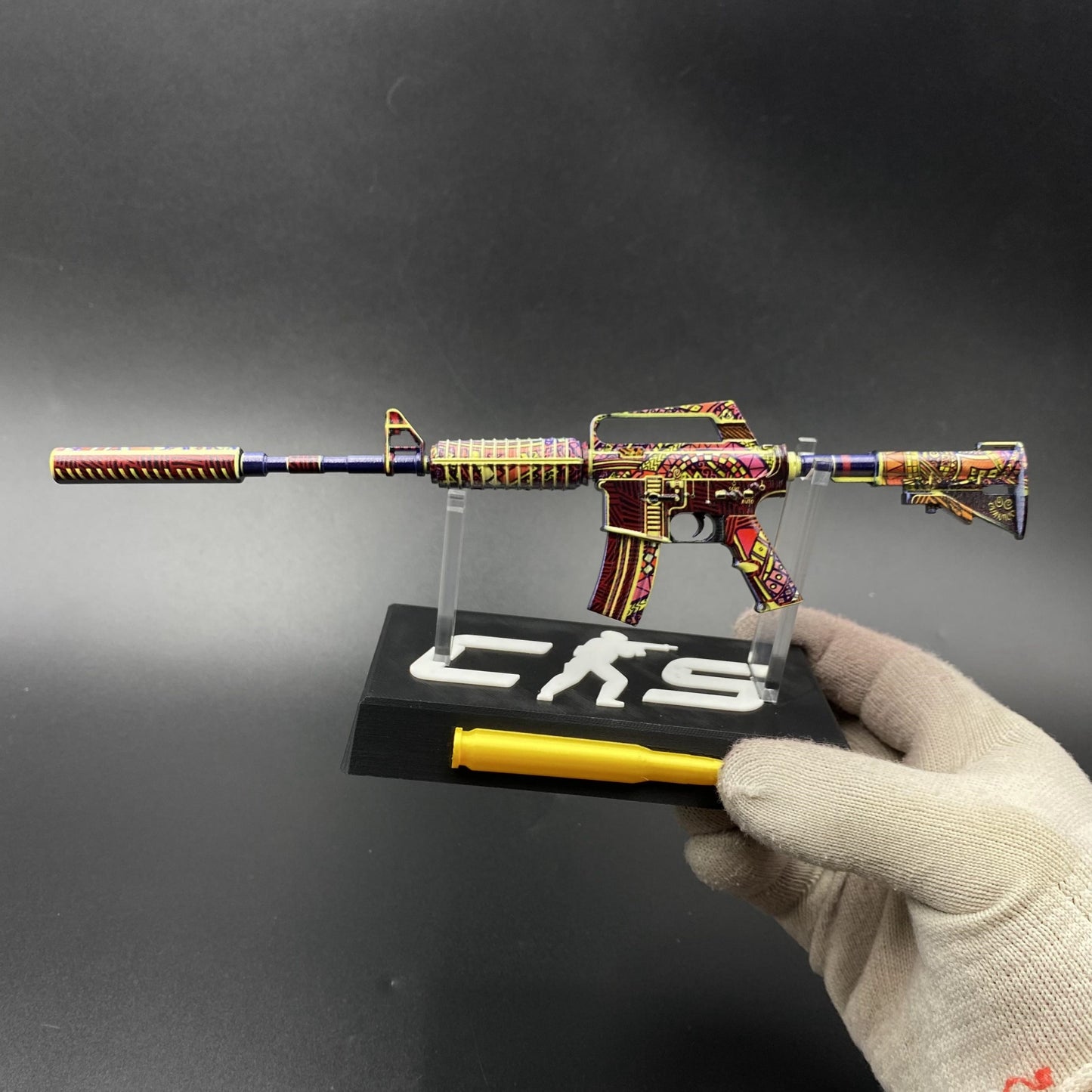 M4A1-S Chantico’s Fire Mini Metal Replica Gun for Collectible