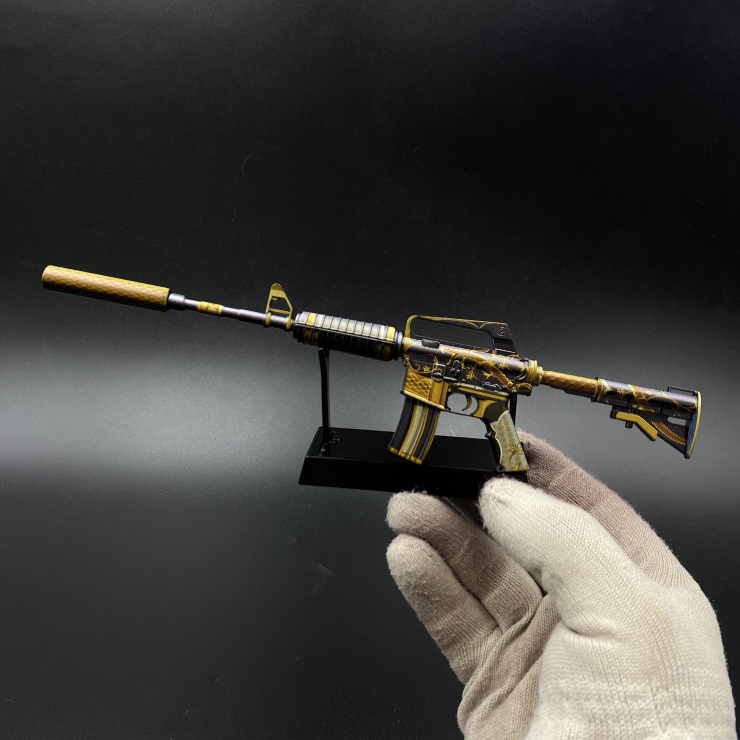 CS2 M4A1-S Golden Coil Mini Metal Replica Gun for Collectible