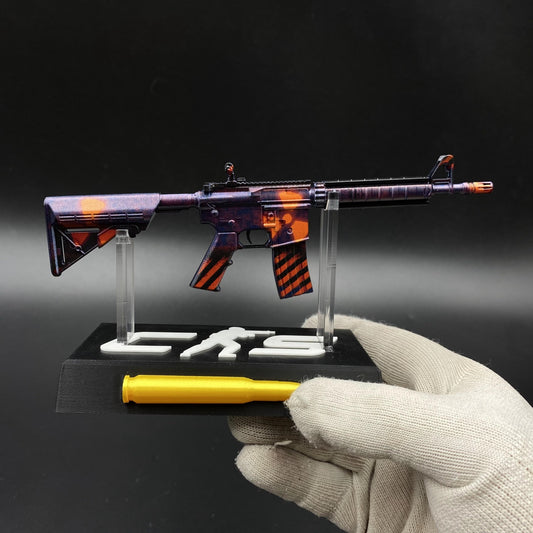Metal Tiny CS M4A4 Radiation Hazard Gun Miniature For Collection