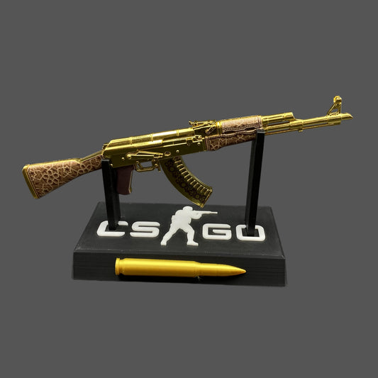 Mini AK-47 Gold Arabesque Metal Model CS2 Game Skin Collectible