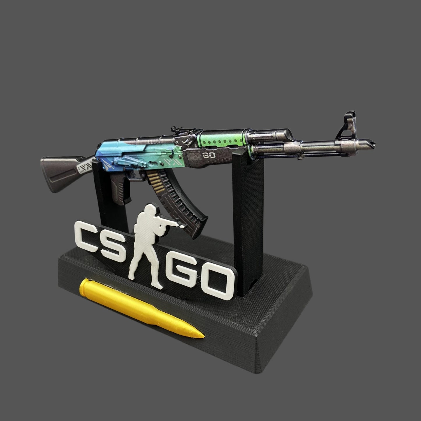 Tiny CS2 AK47 Ice Coaled Gun Miniature Metal Replica For Display