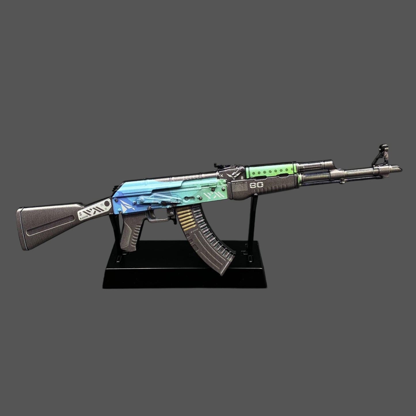 Tiny CS2 AK47 Ice Coaled Gun Miniature Metal Replica For Display