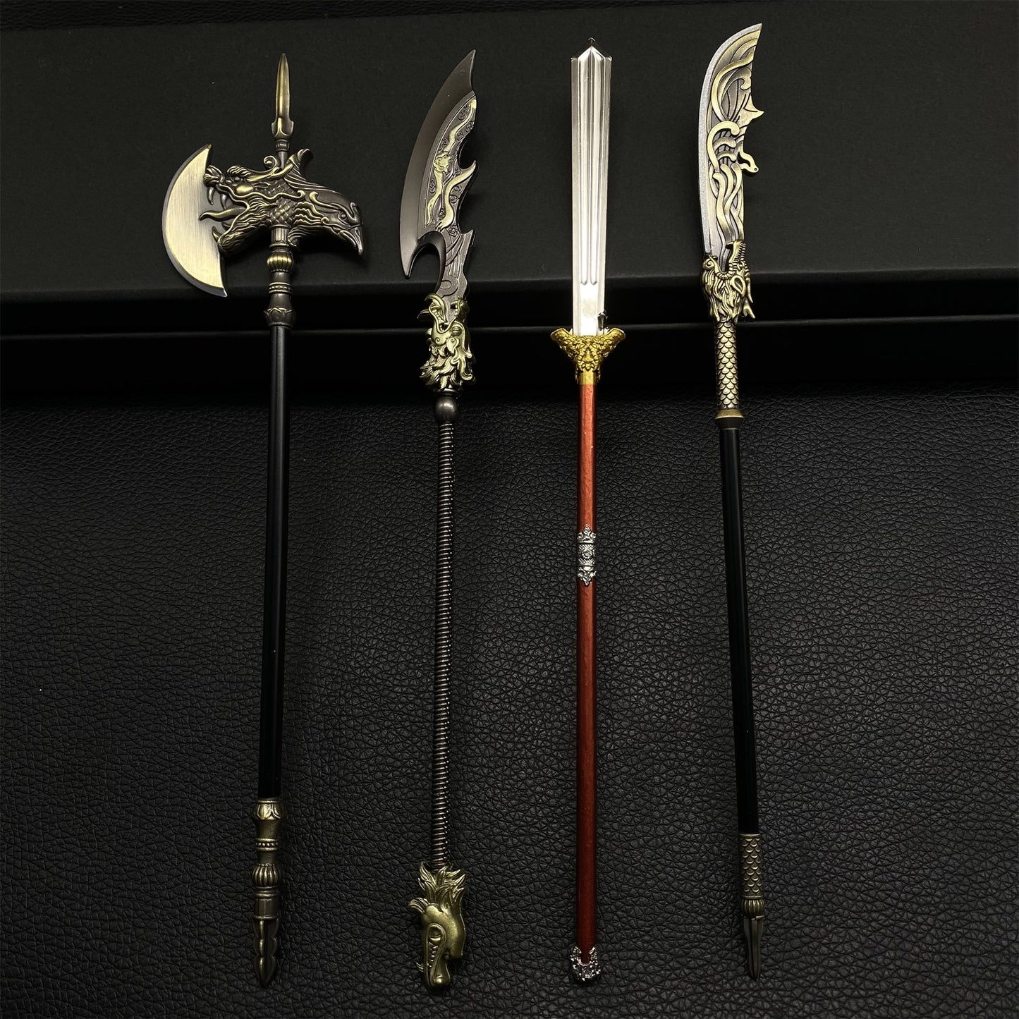 Ancient Cold Weapon Model Metal Replica 4 In 1 Pack