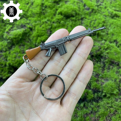 21 in 1 World Famous Assault Rifle Gun Keychain Metal Pendant For Military Hobby