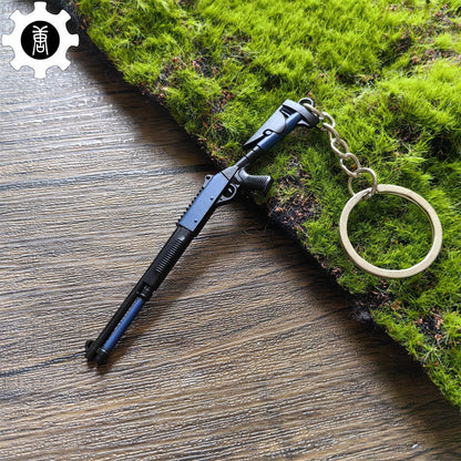 Mini Benelli M1014 Shotgun Metal Keychain