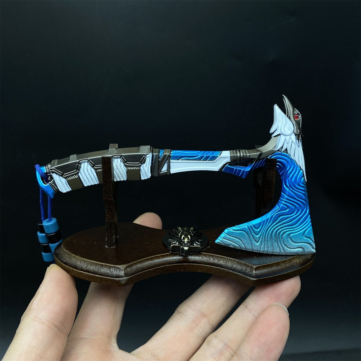 Mini Raven Bite Axe Bloodhound Heirloom Metal Replica