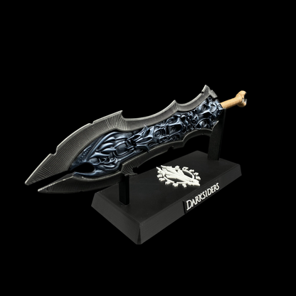 Chaoseater Greatsword Metal Replica 1/6 Scale