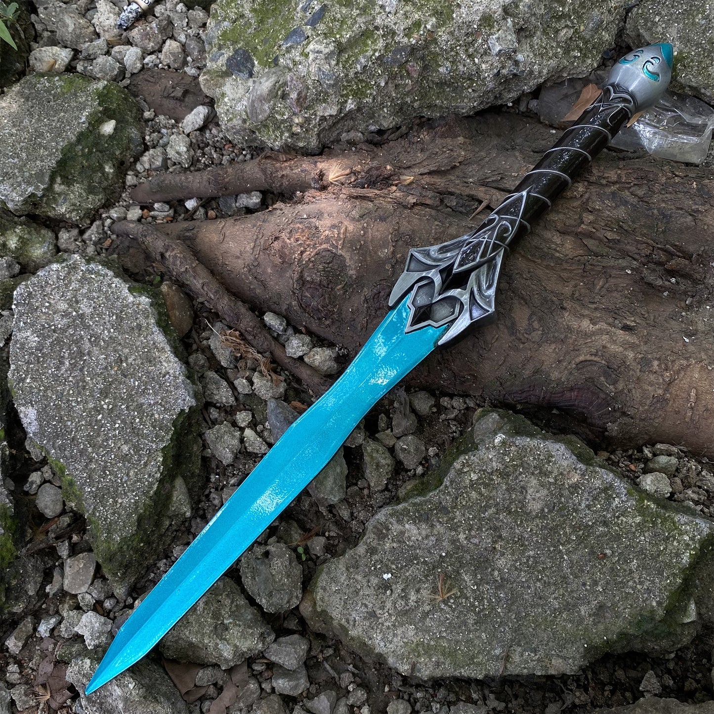 Chillrend Sword 1/2 Scale Metal Meplica Decoration