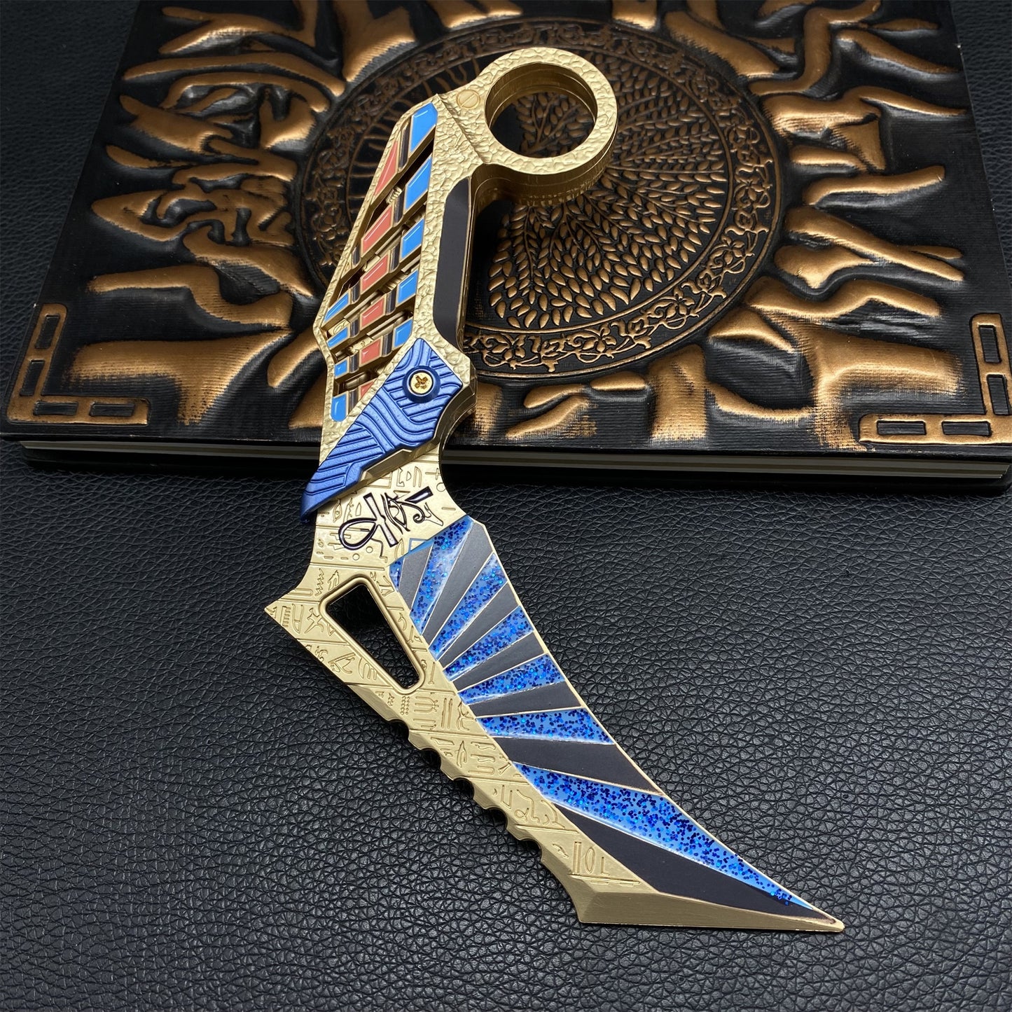 Metal Claws Of Vast Sky Real Life Replica