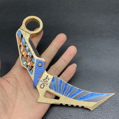 Metal Claws Of Vast Sky Real Life Replica