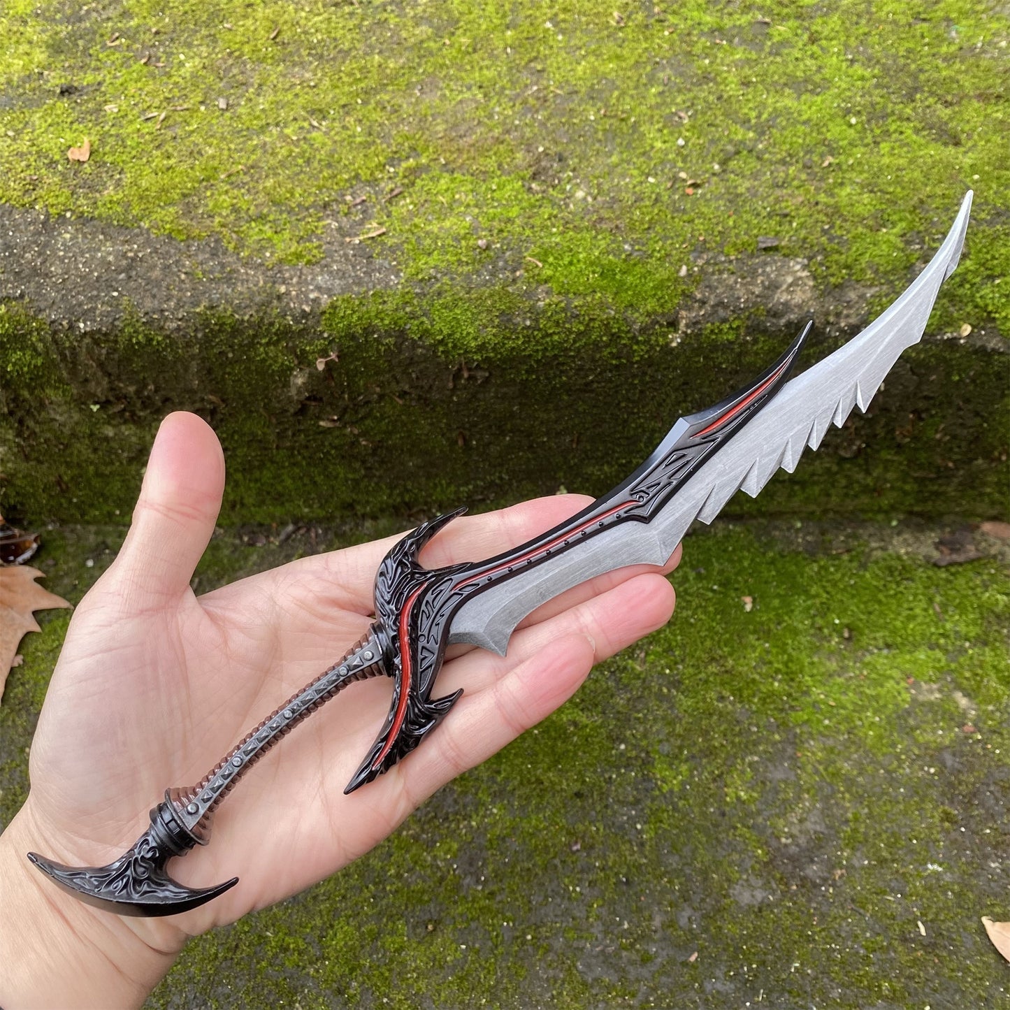 Skyrim Daedric Sword Metal Replica New Version USA Stock