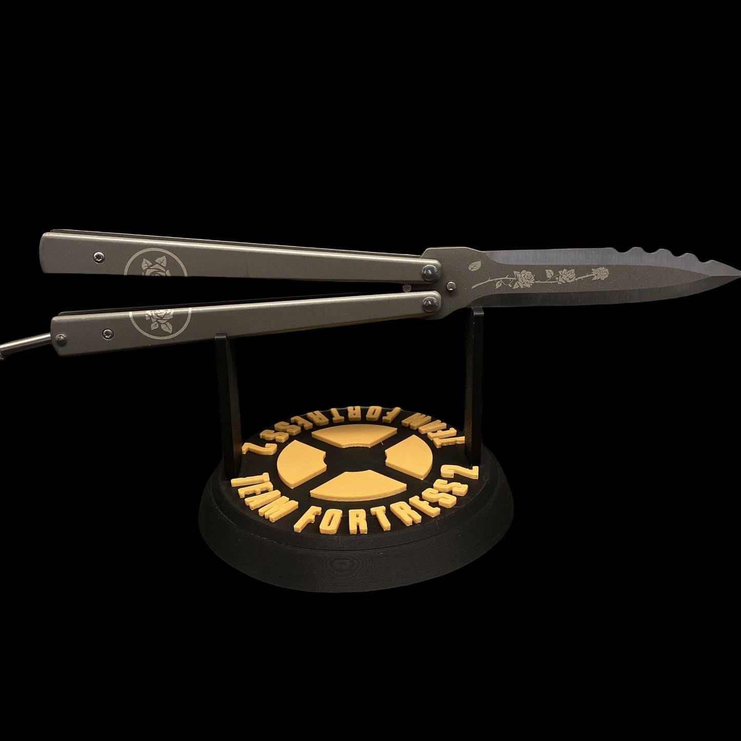 3D Printing TF2 Spy Black Rose Balisong Display Holder